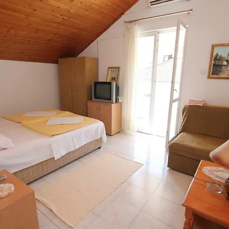 Pansion Arnaut Podgorica