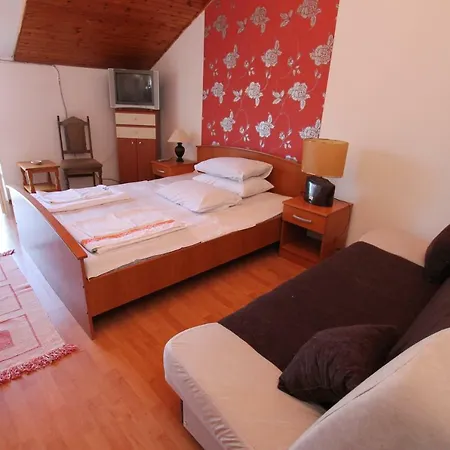 Pansion Arnaut Frühstückspension Podgorica