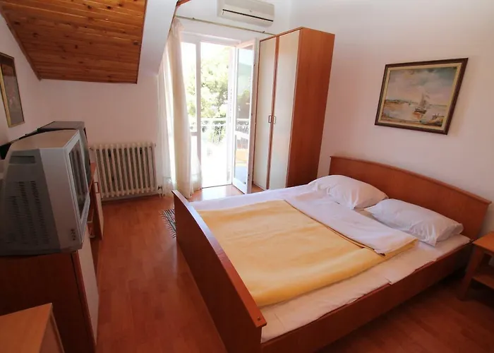 Pansion Arnaut Bed and breakfast *